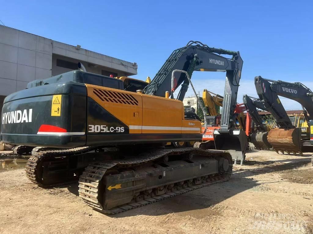 Hyundai Robex 305 LC Raupenbagger