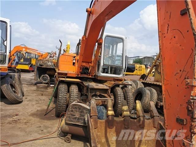 Hitachi EX160WD Raupenbagger
