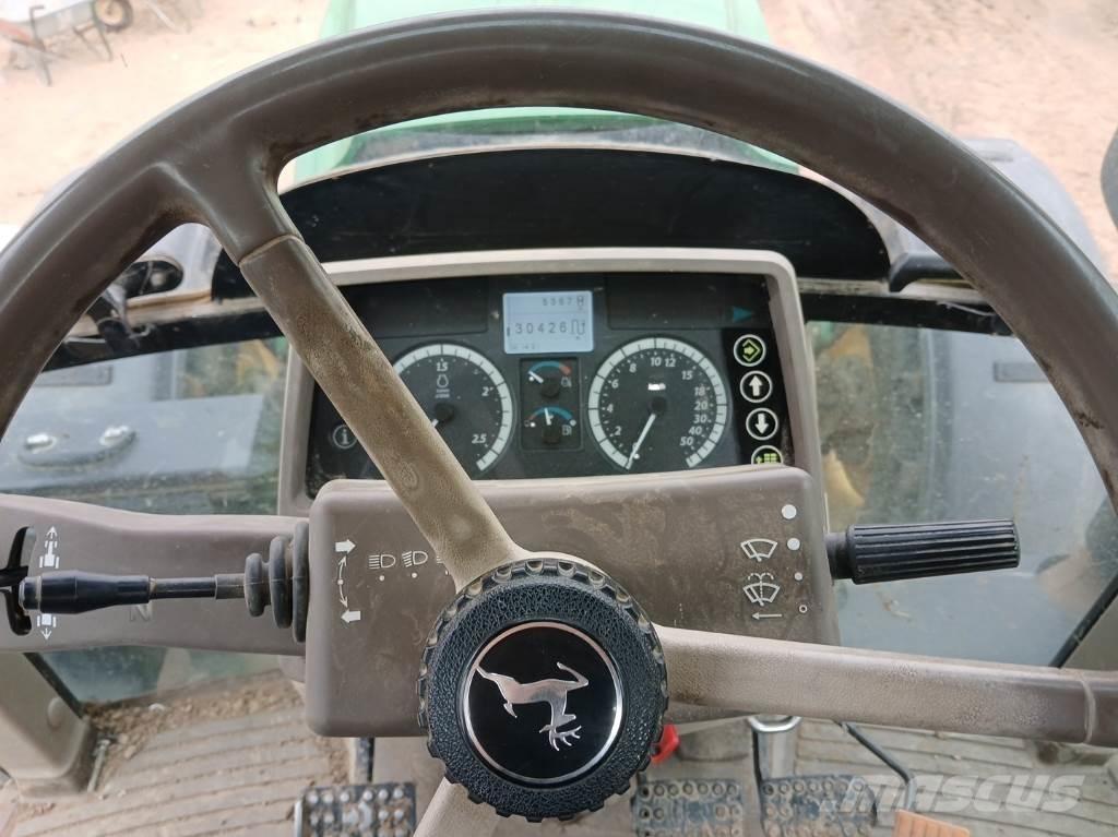 John Deere 6125M Traktoren