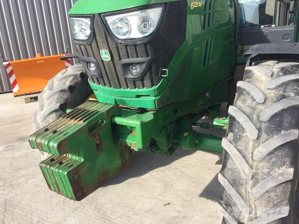 John Deere 6125M Traktoren