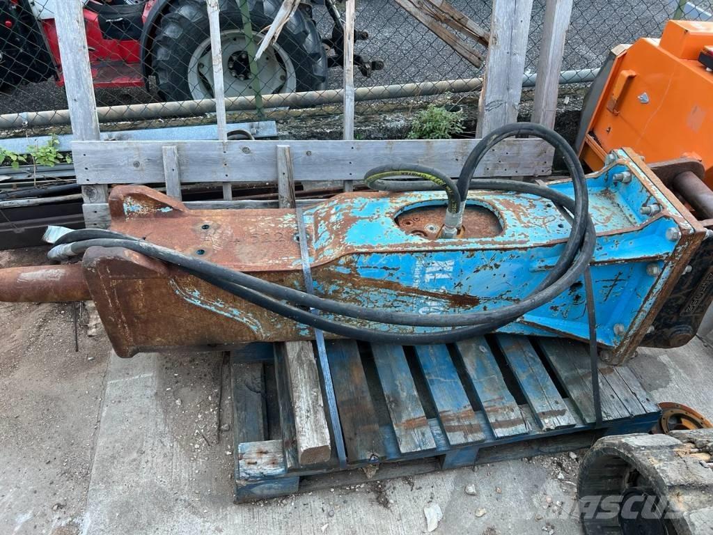 Montabert XL 1000 Hammer / Brecher