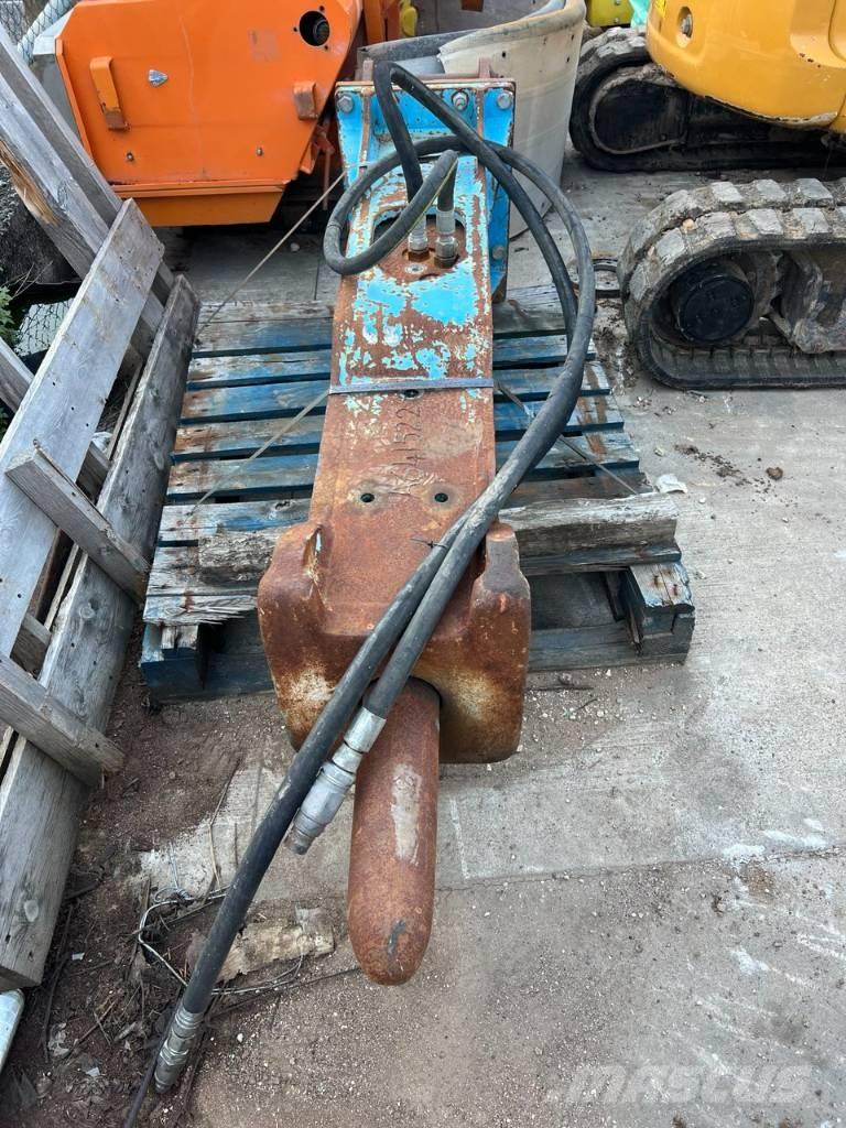 Montabert XL 1000 Hammer / Brecher