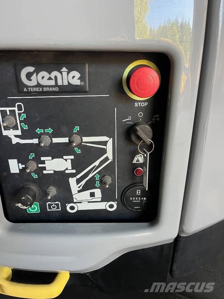 Genie Z 33/18 Gelenkteleskoparbeitsbühnen