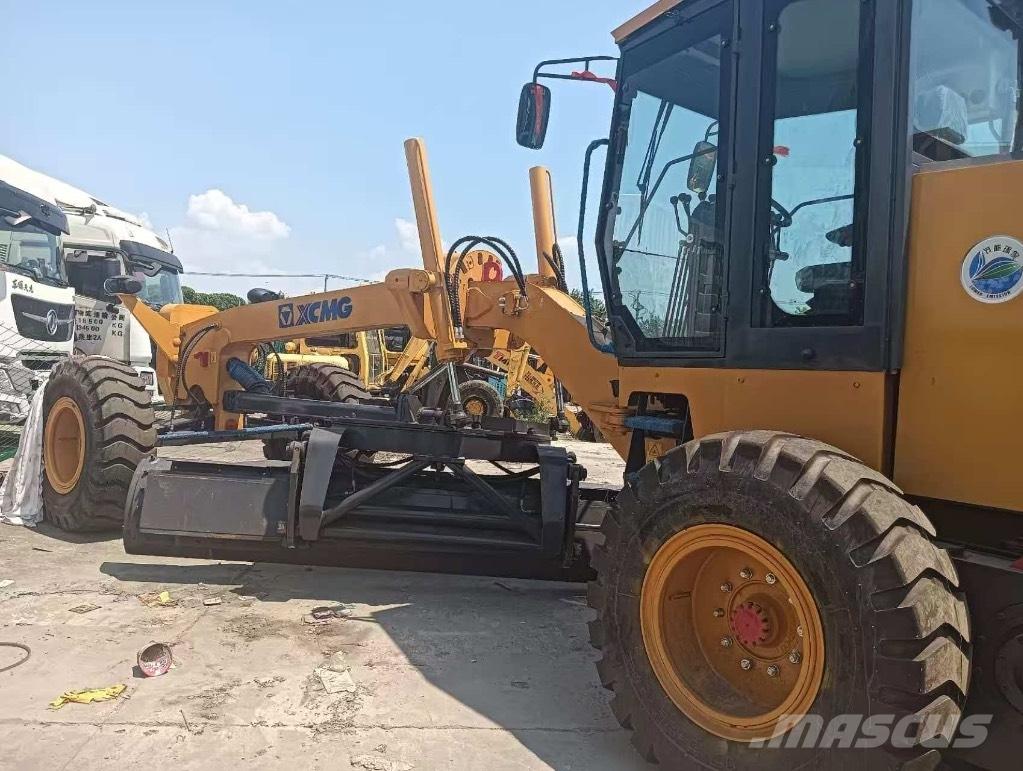 XCMG GR 180 Grader