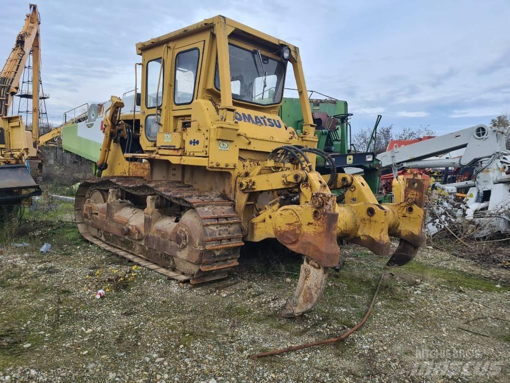Komatsu D 85-18 Bulldozer