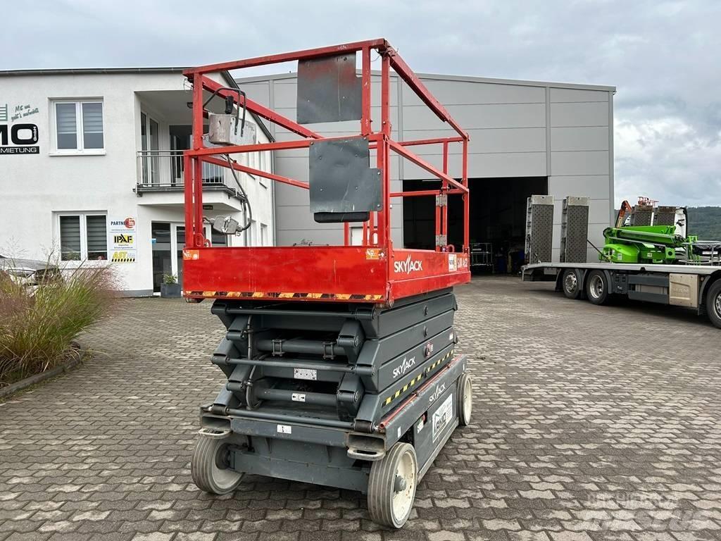 SkyJack SJ III 4632 Scheren-Arbeitsbühnen