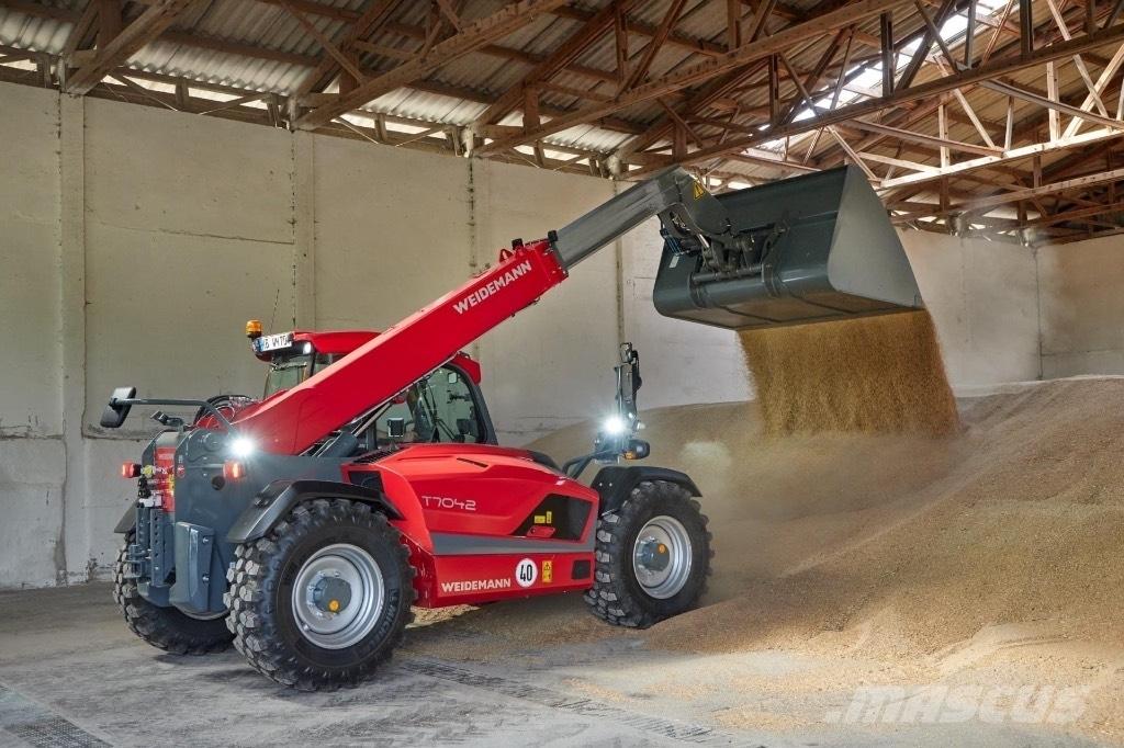 Weidemann T 7042 Teleskoplader für Landwirtschaft