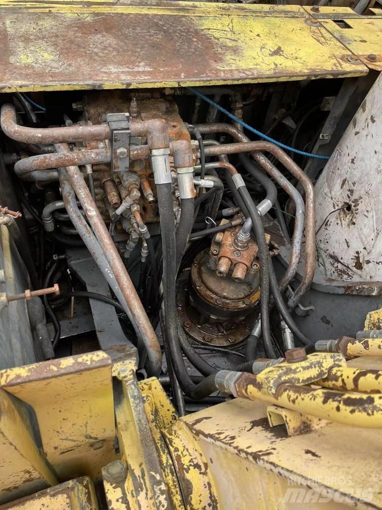 Sumitomo SH120 Raupenbagger