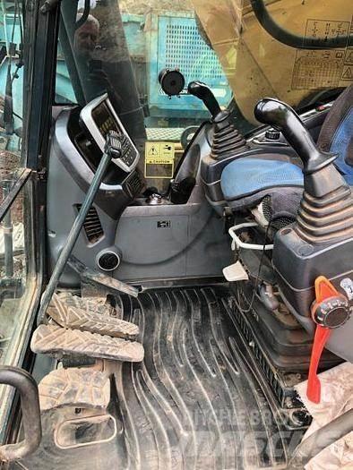 Hyundai HX520L Spezialbagger