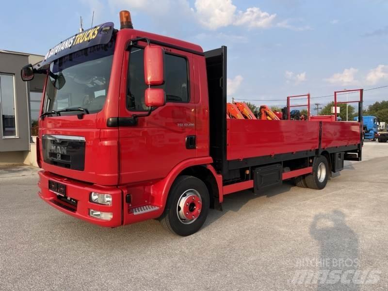 MAN TGL 12.180 ADR Pritschenwagen/Pritschenwagen mit Seitenklappe