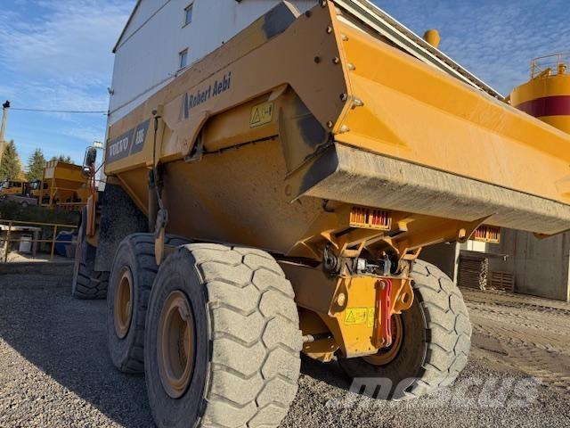 Volvo A30G Dumper - Knickgelenk