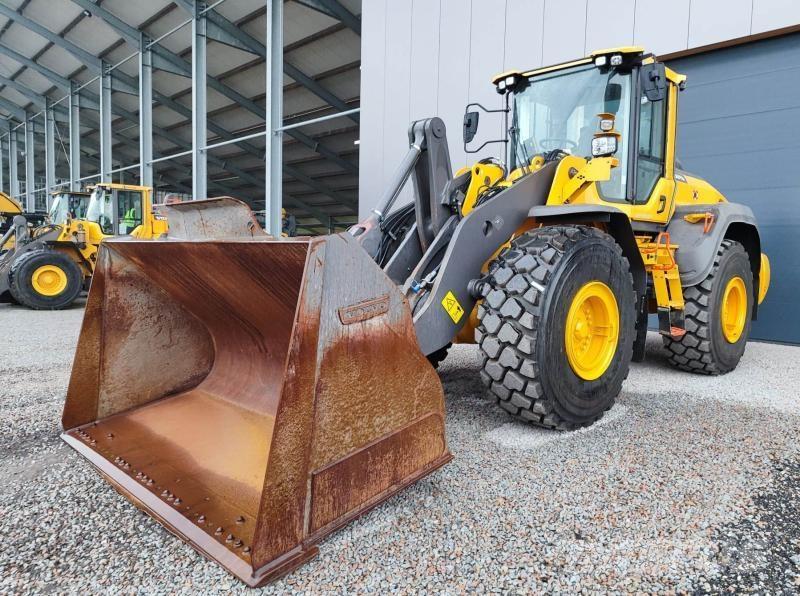 Volvo L120H Radlader