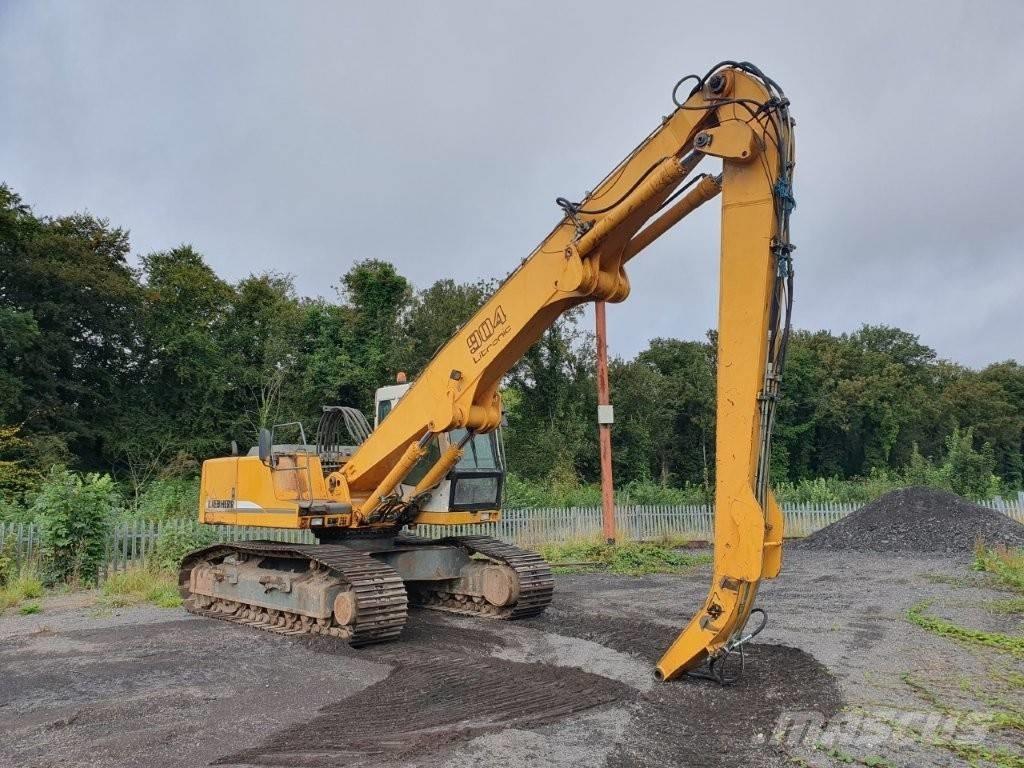 Liebherr R 904 HDSL Materialumschlag