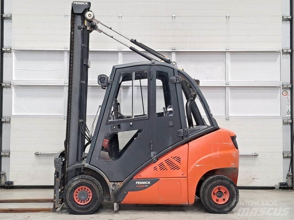 Linde H25D-02 Dieselstapler