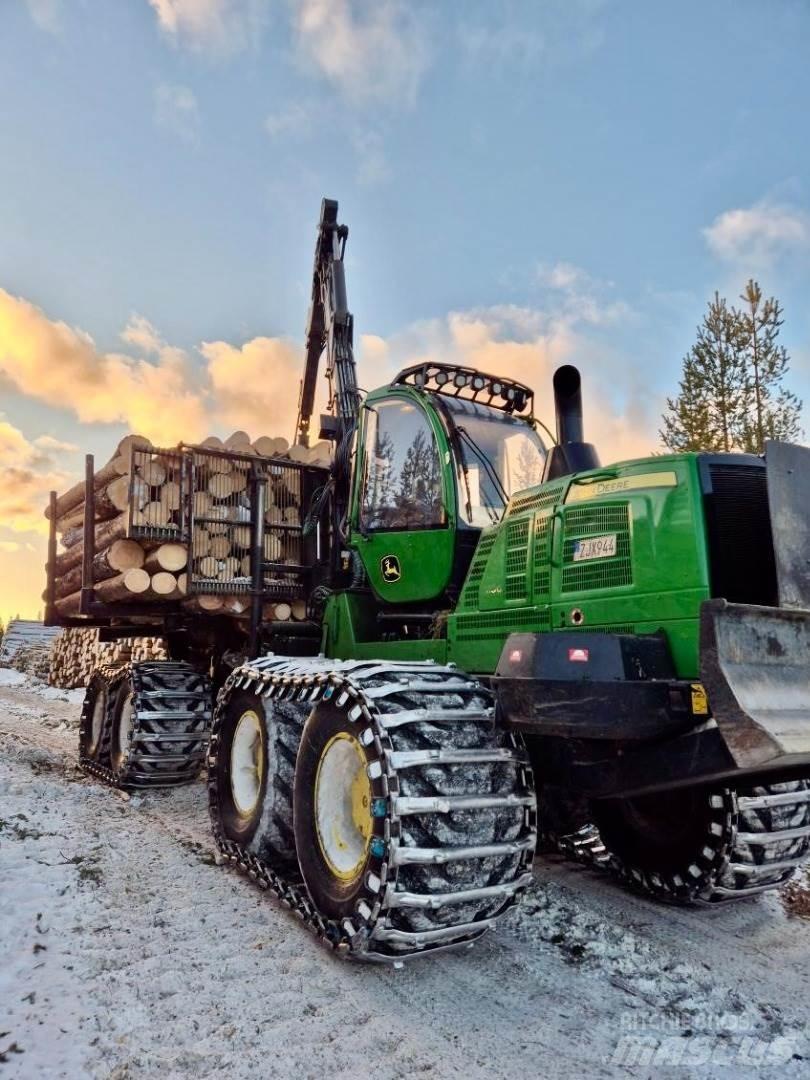 John Deere 1910G Forwarder