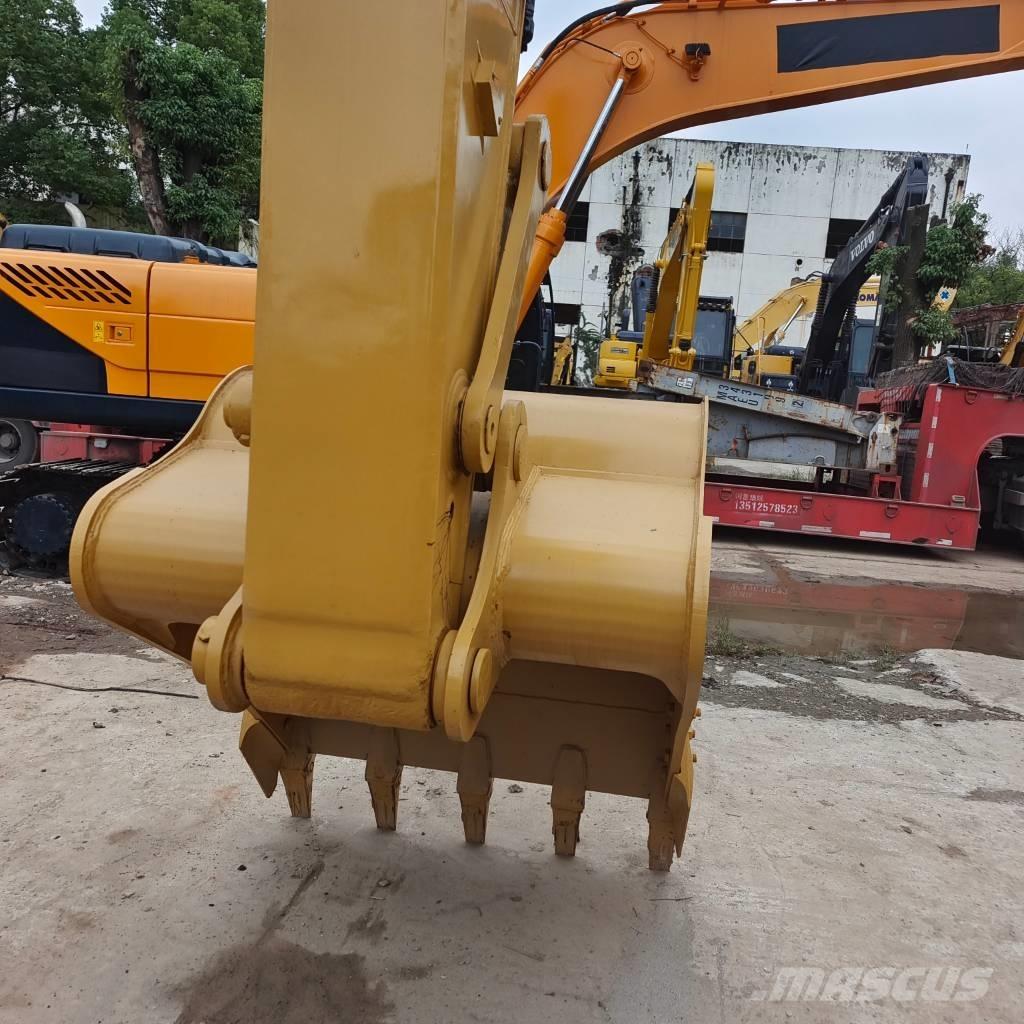 CAT 320 D Raupenbagger