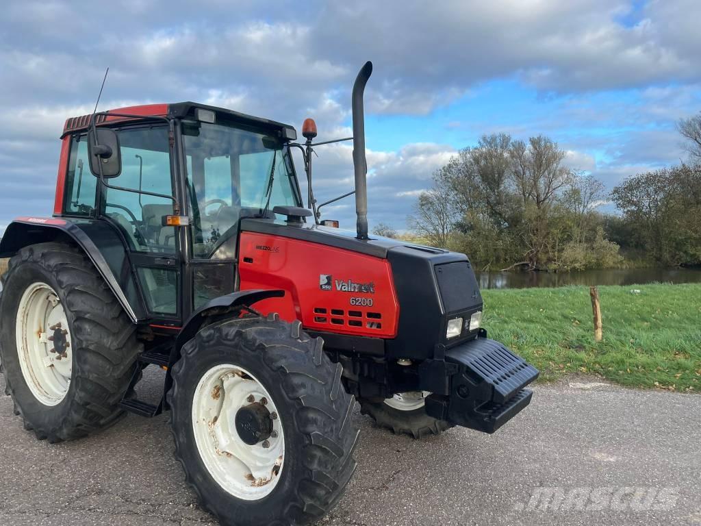 Valmet 6200 Traktoren