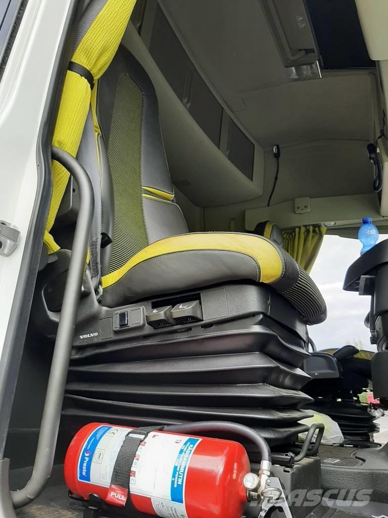 Volvo FH 16 Holztransporter