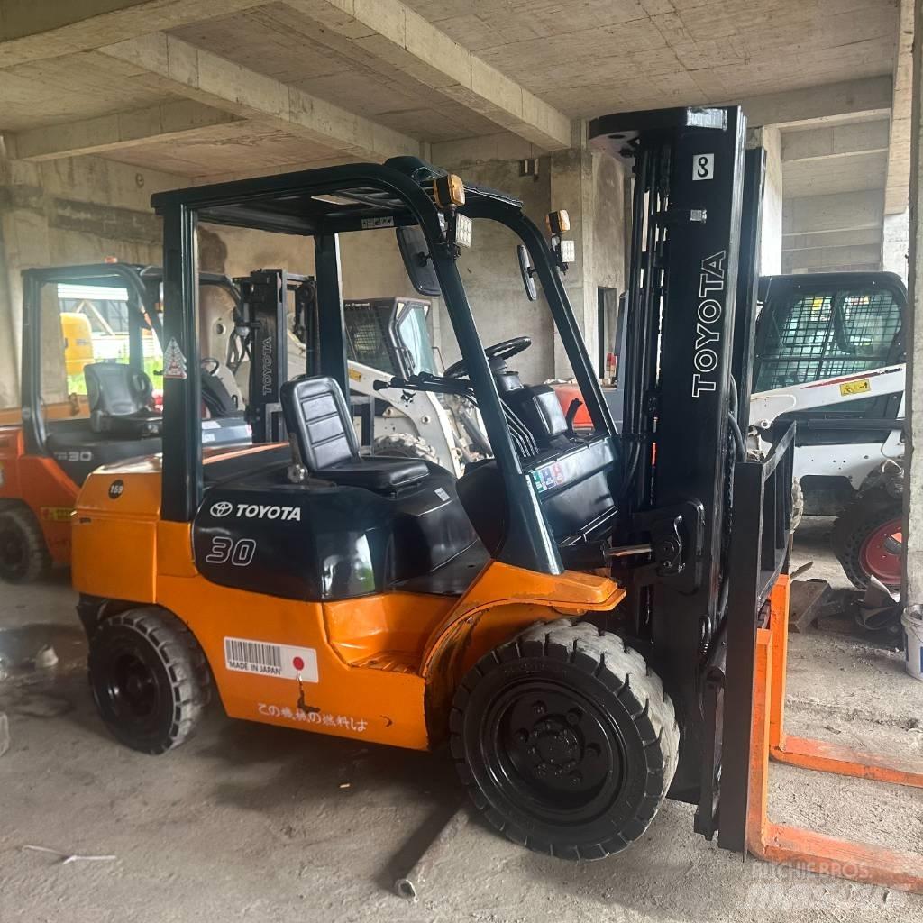 Toyota FD 30 Dieselstapler