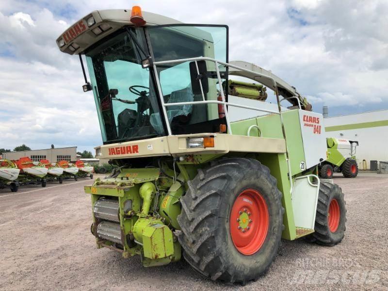 CLAAS JAGUAR 840 Selbstfahrende Häcksler