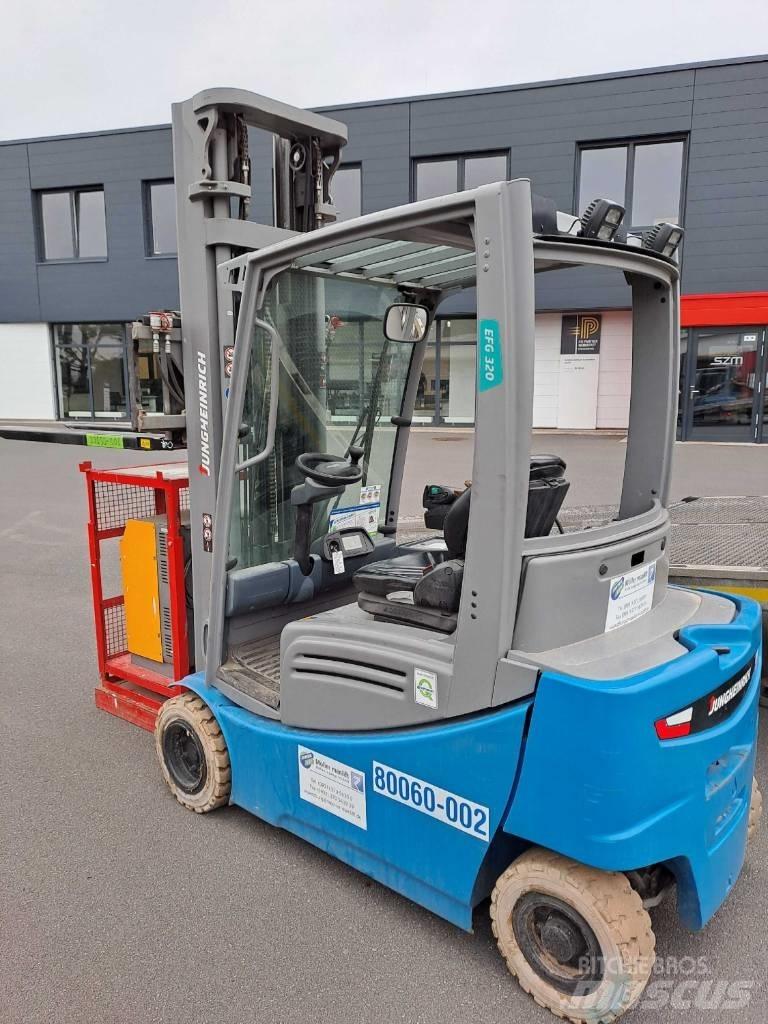 Jungheinrich EFG 320 Elektrostapler