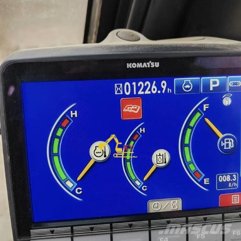 Komatsu PC 300-8 Raupenbagger