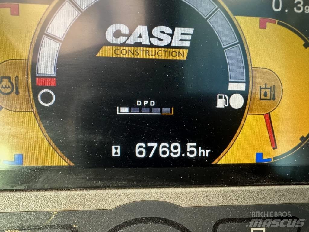 CASE CX 145 C SR Raupenbagger