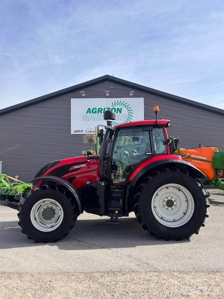 Valtra T 234 Direct Traktoren