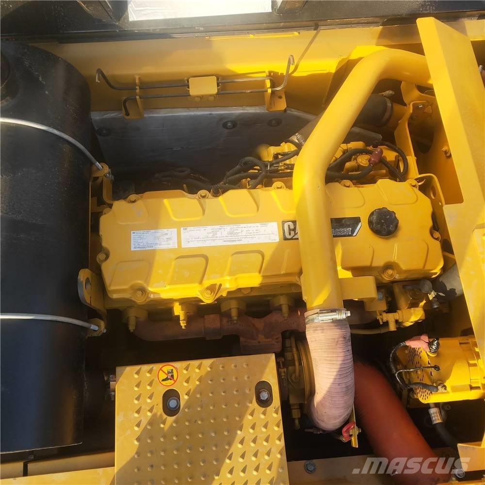 CAT 340D2 Raupenbagger