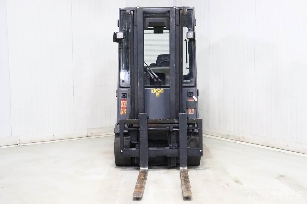 Still R60-30 Elektrostapler