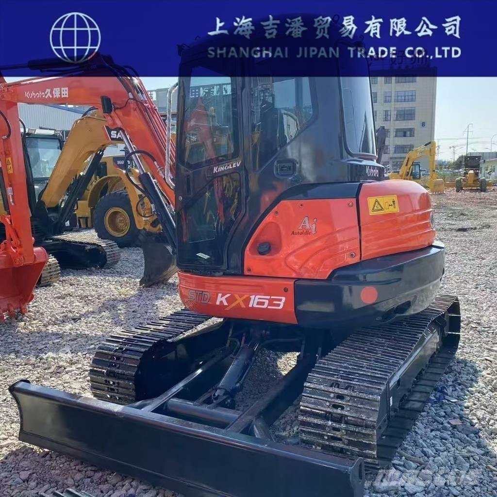 Kubota KX 163 Crawler excavators