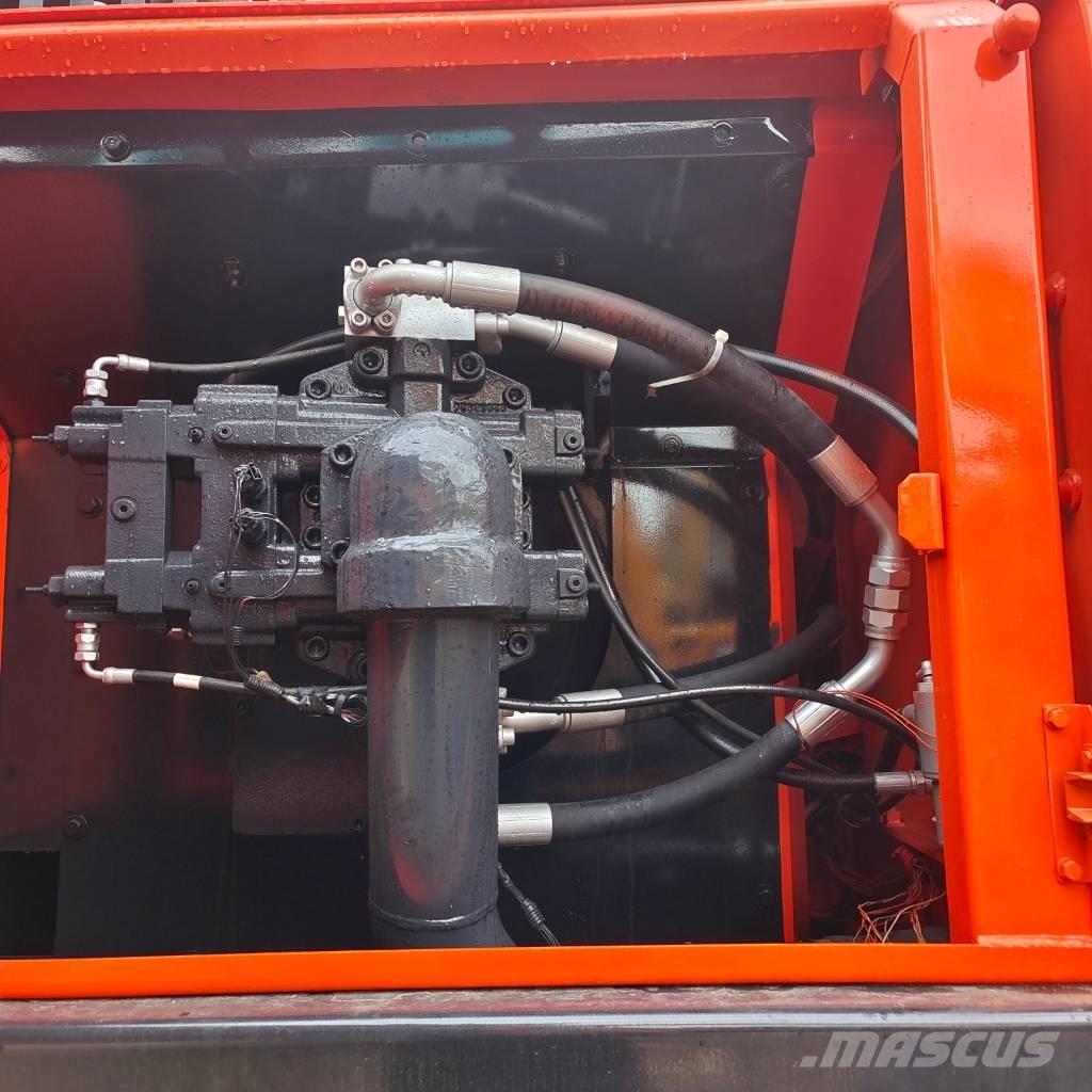 Doosan DX 340 LC Raupenbagger