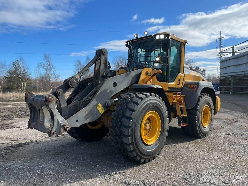 Volvo L 120 H Radlader