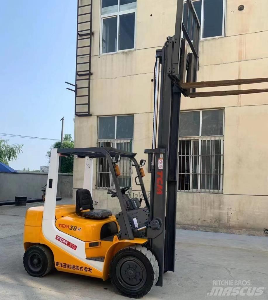 TCM FD 30 Dieselstapler