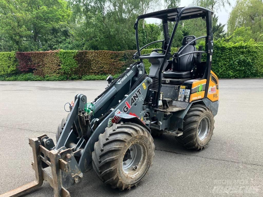 GiANT G2200E Kompaktlader
