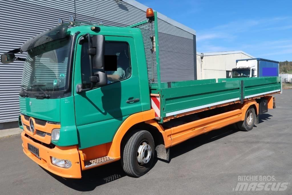 Mercedes-Benz 822 L Pickup/Pritschenwagen
