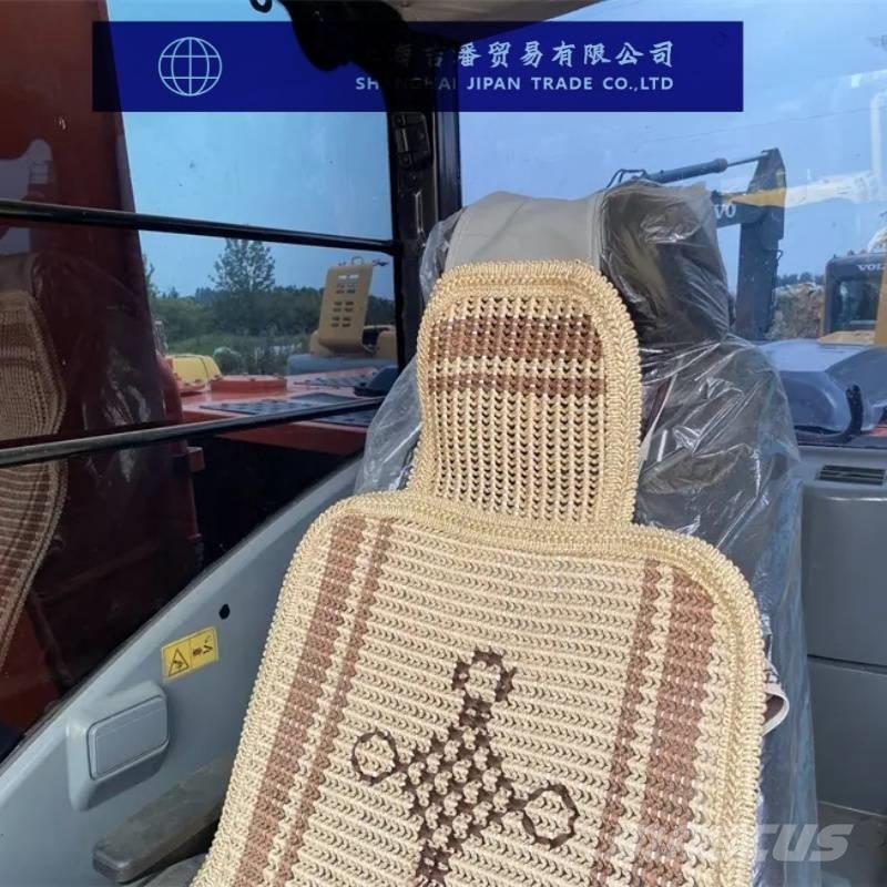 Hitachi ZX 210 Raupenbagger