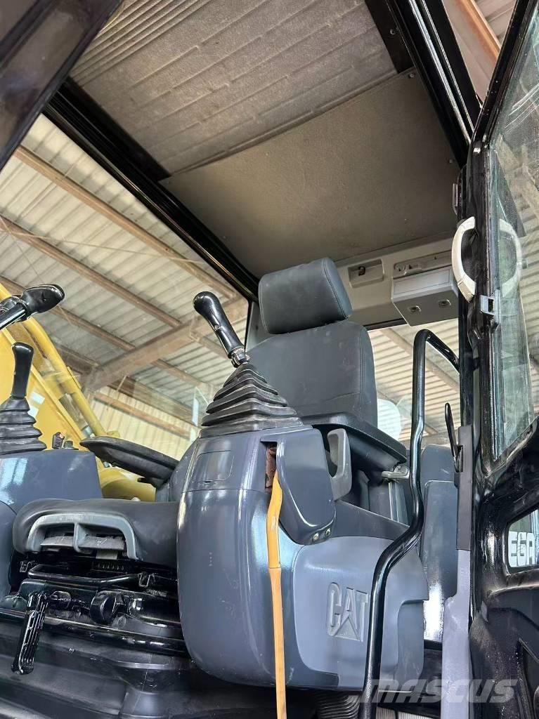 CAT 329 D Raupenbagger