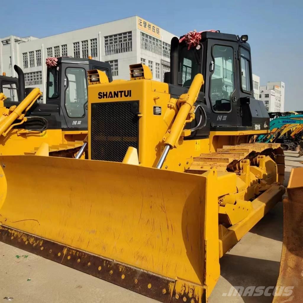 Shantui SD 16 Bulldozer