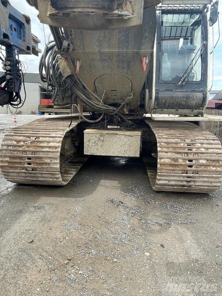 Liebherr LRB 155 Rammen