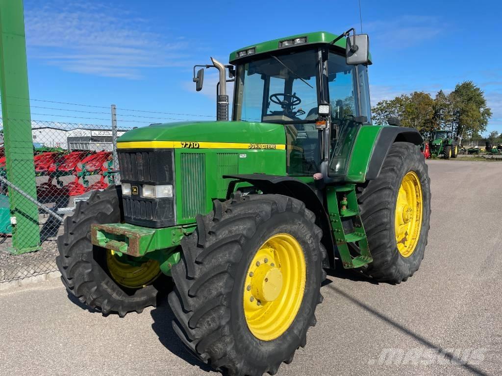 John Deere 7710 Traktoren