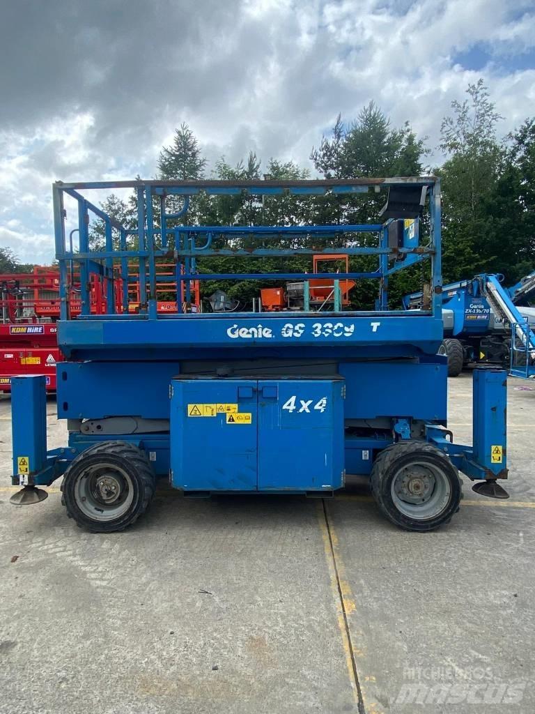 Genie GS 3369 RT Scheren-Arbeitsbühnen