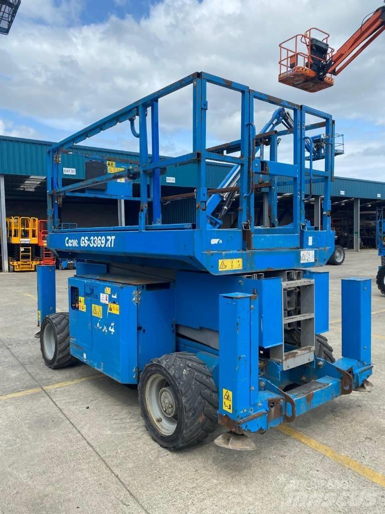 Genie GS 3369 RT Scheren-Arbeitsbühnen