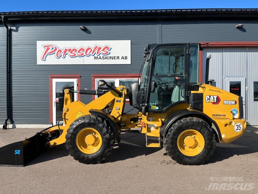CAT 908M-22 1670Tim Radlader