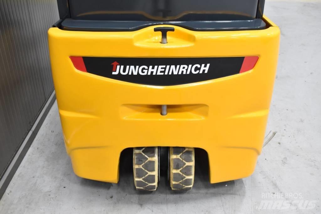 Jungheinrich EFG 216 Elektrostapler