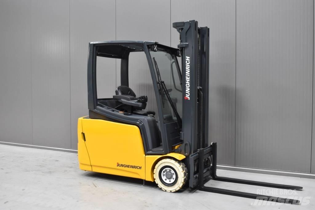 Jungheinrich EFG 216 Elektrostapler