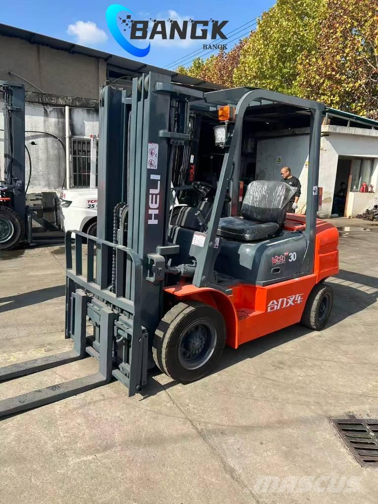 Heli K30 Dieselstapler