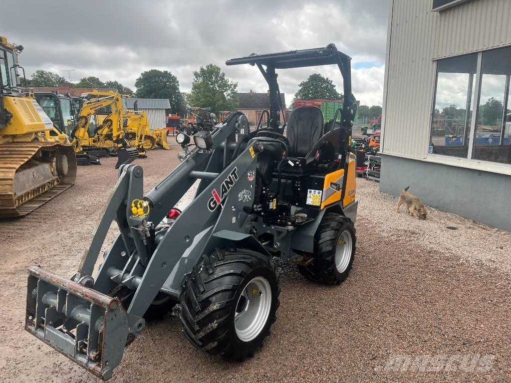 GiANT G 2300 HD Multifunktionslader