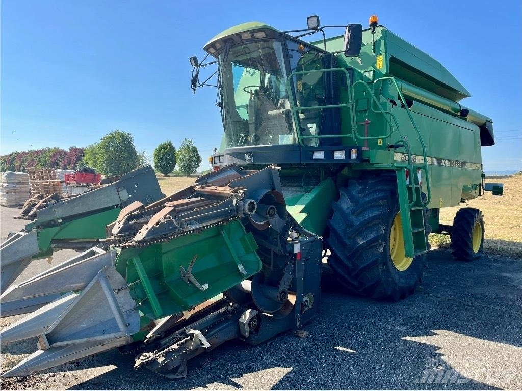 John Deere 2058 Mähdrescher