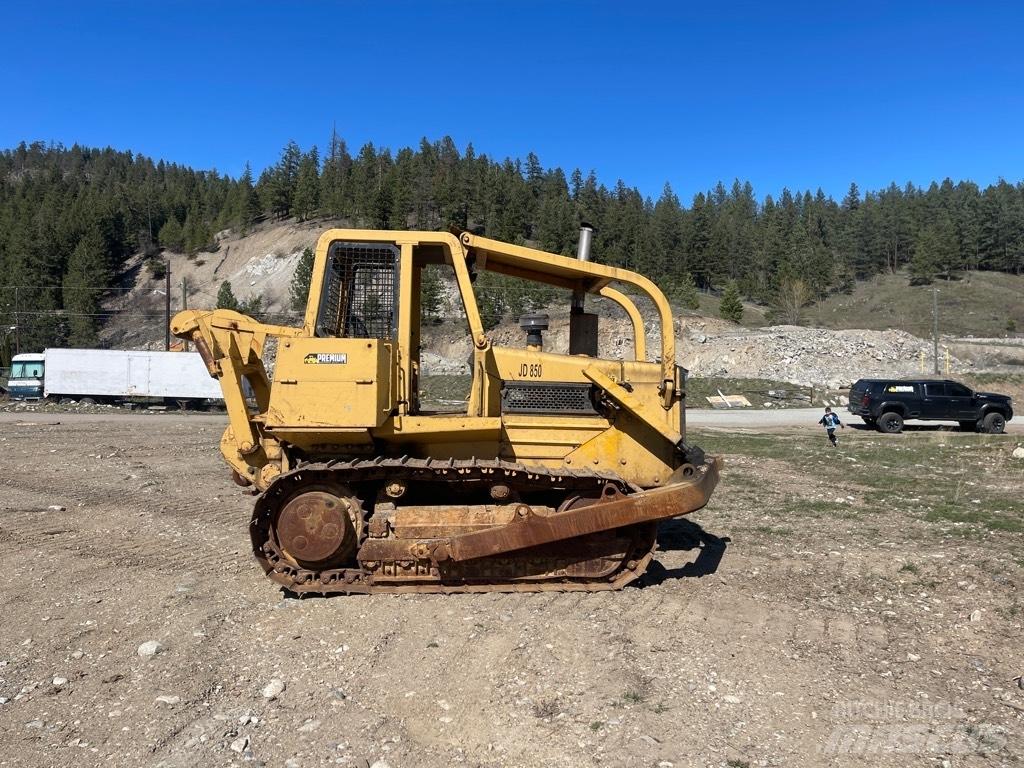 DEERE 850 Bulldozer